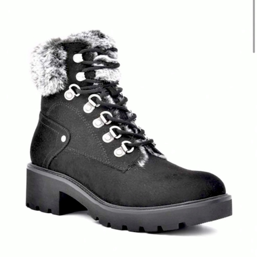 White Mountain faux fur boots